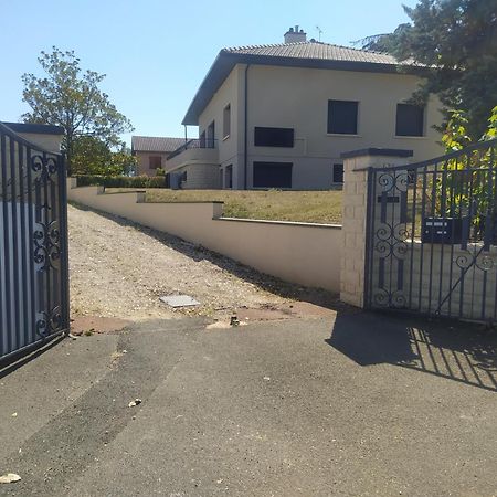 Suite Mansardee Independante, 25Min Lyon-Villefranche Chazay-d'Azergues المظهر الخارجي الصورة