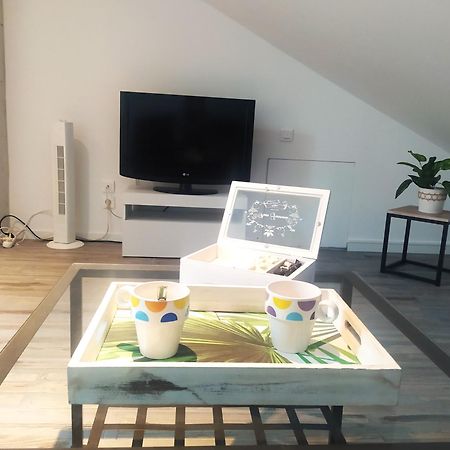 Suite Mansardee Independante, 25Min Lyon-Villefranche Chazay-d'Azergues المظهر الخارجي الصورة