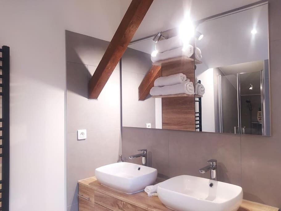 Suite Mansardee Independante, 25Min Lyon-Villefranche Chazay-d'Azergues المظهر الخارجي الصورة